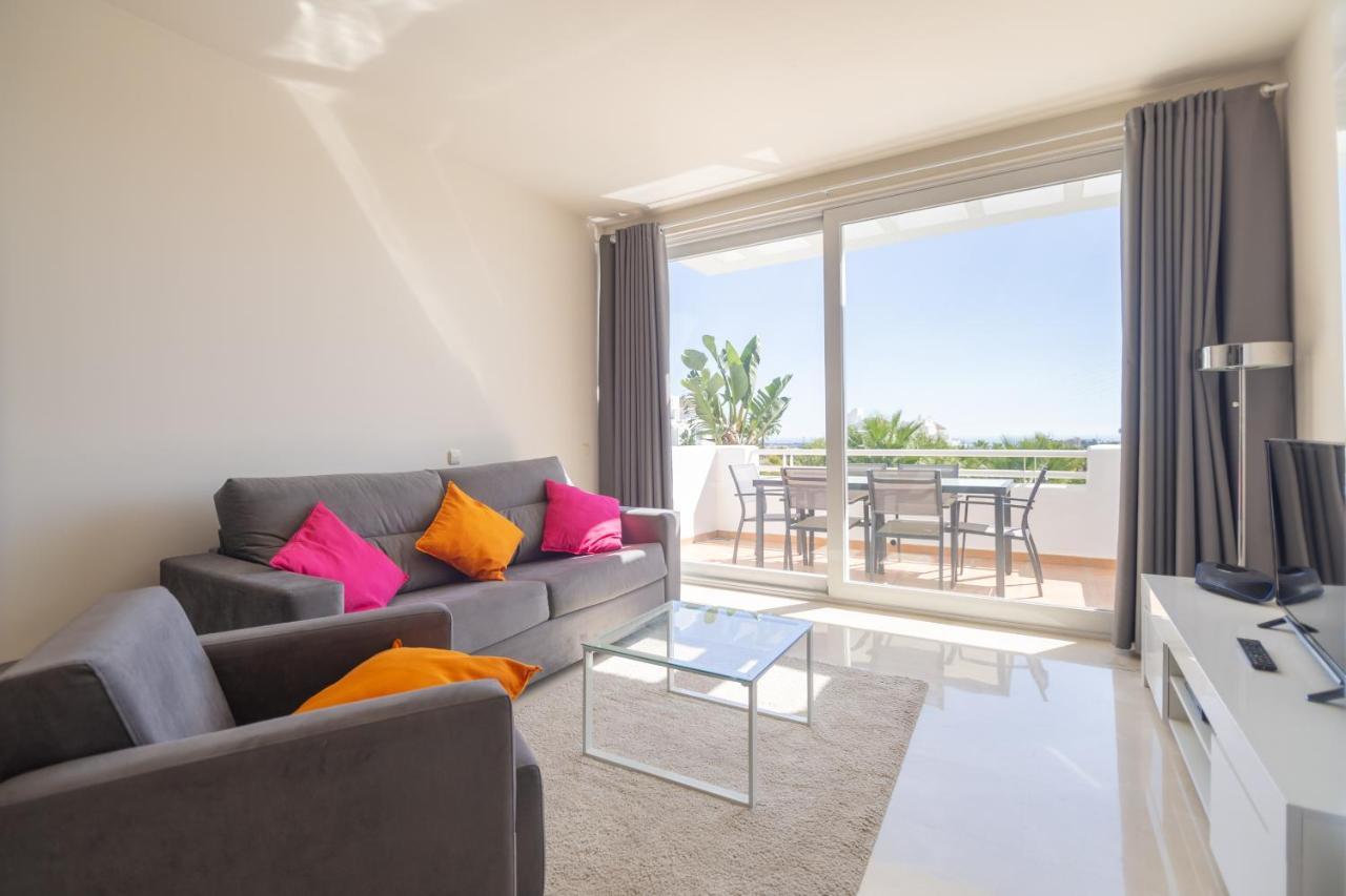 2237-Modern Apt With Private Beach เอสเตโปนา ภายนอก รูปภาพ